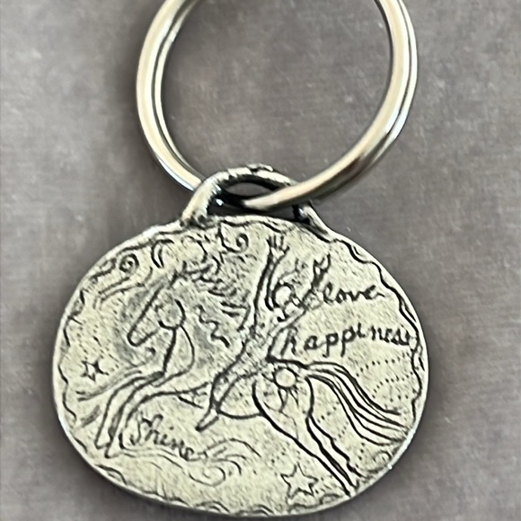 Jess MaHarry Love And Happiness Keyfob - Picture 3 of 5